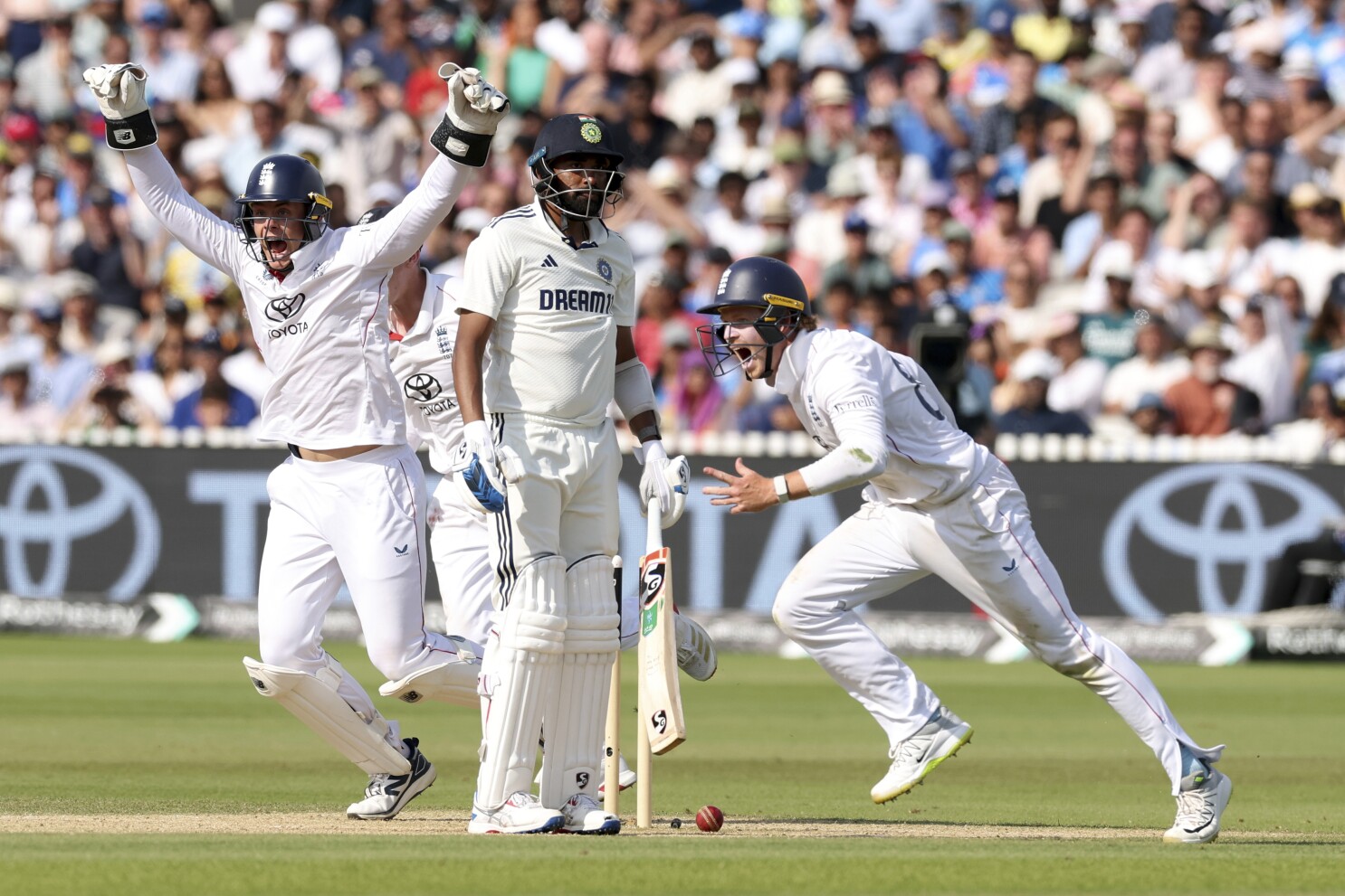 England takes a 2-1 series lead after defeating India by an exciting 22 runs at Lord's