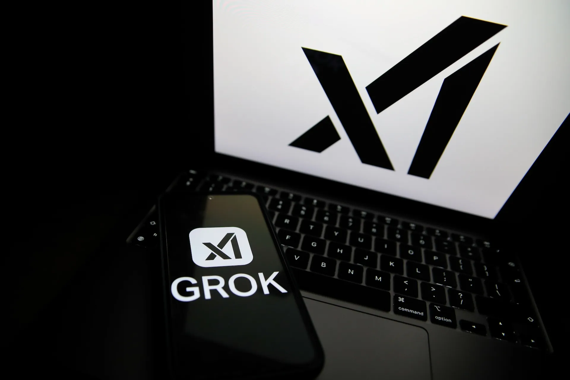 xAI Lays Off 500 Data Annotation Workers as Focus Shifts to Specialist AI Tutors